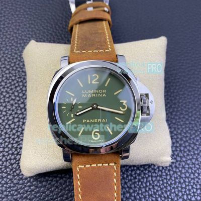 VS Factory Swiss Replica Panerai Luminor Marina 8 Days PAM00911 Watch Green Dial